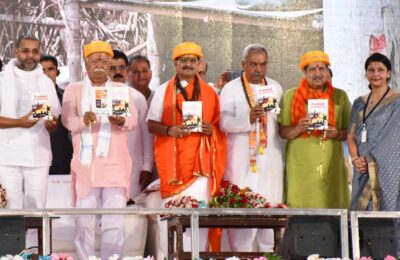 RSS chief Mohan Bhagwat unveils Sanjay Sherpuriya’s book on Pakistani Hindus